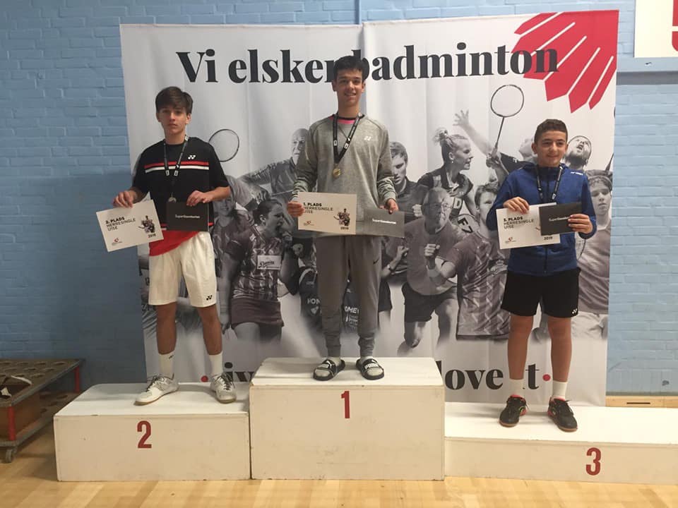 Badmintontalent Noah Haase pakt titel in Denemarken Badmintontalent Noah Haase pakt titel in Denemarken